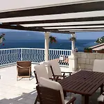 Galeb Komarna